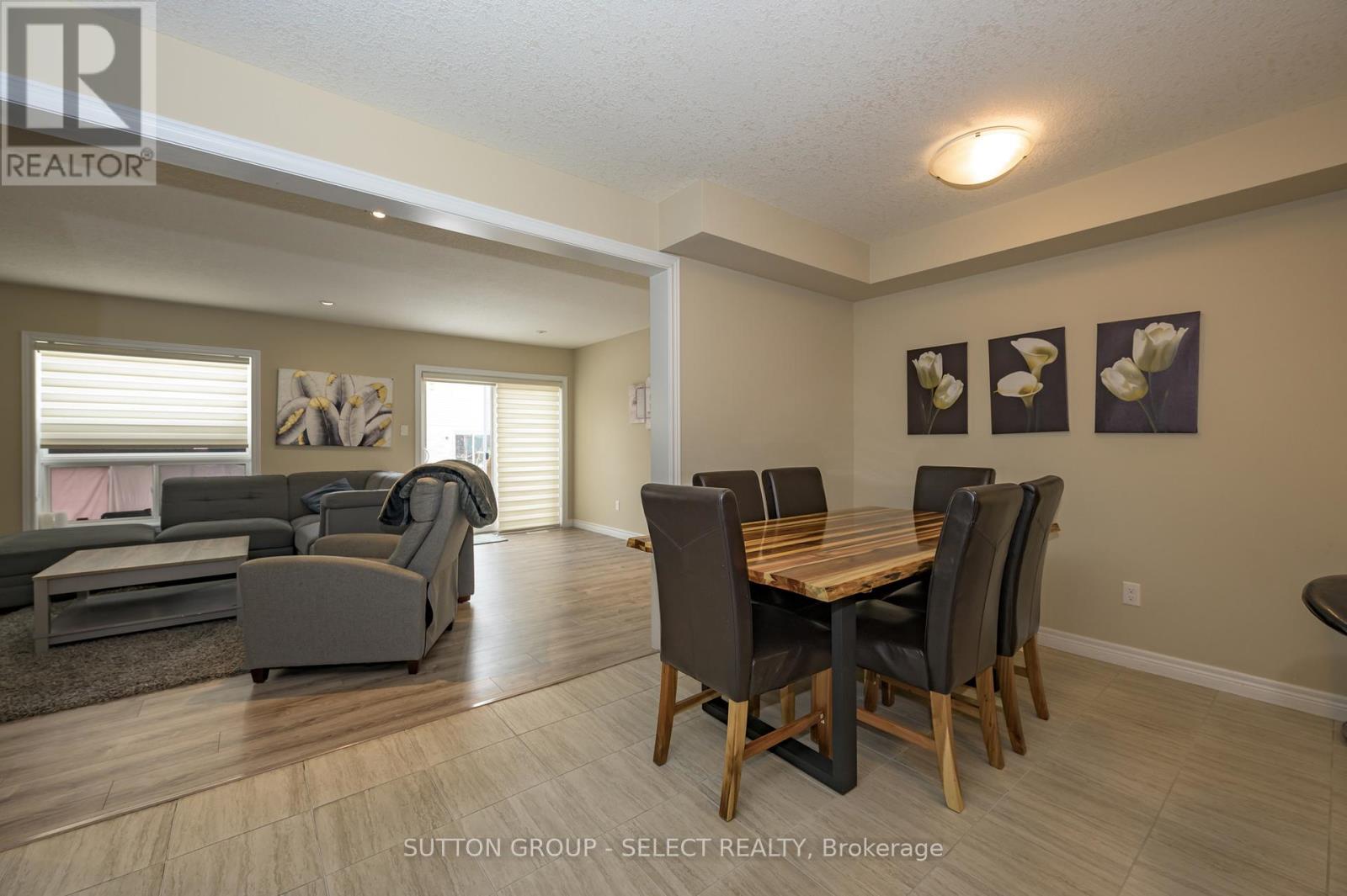 37 - 1220 Riverbend Road, London South, Ontario  N6K 0B4 - Photo 8 - X12995976