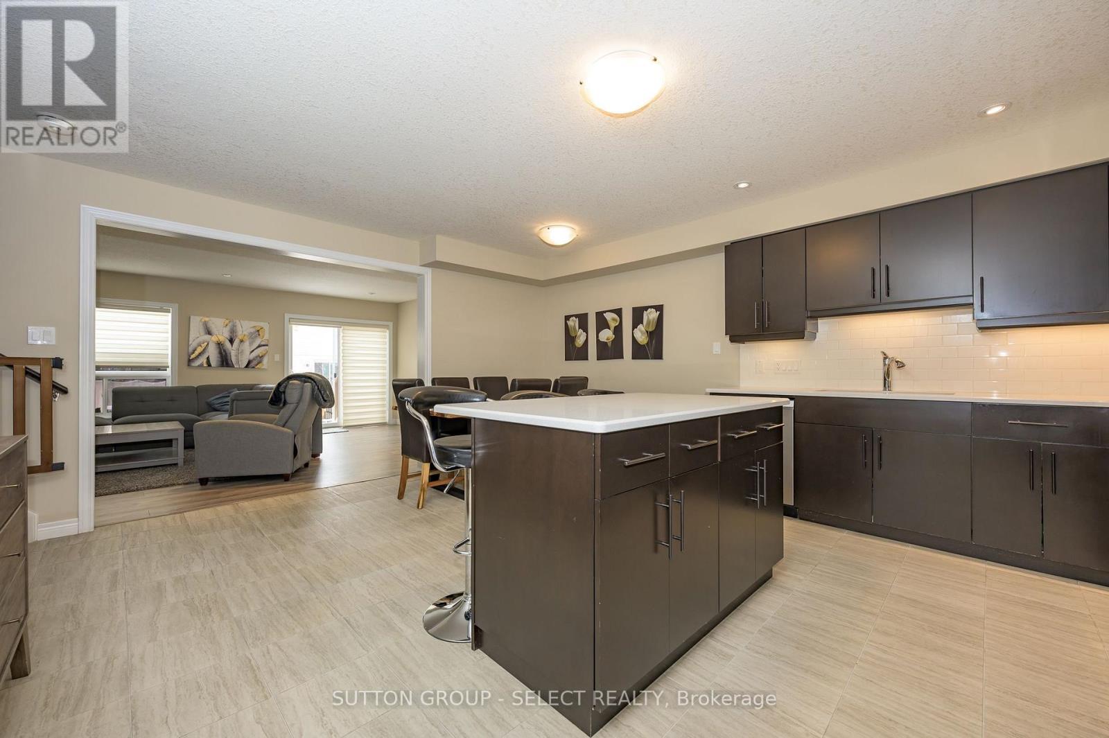 37 - 1220 Riverbend Road, London South, Ontario  N6K 0B4 - Photo 9 - X12995976