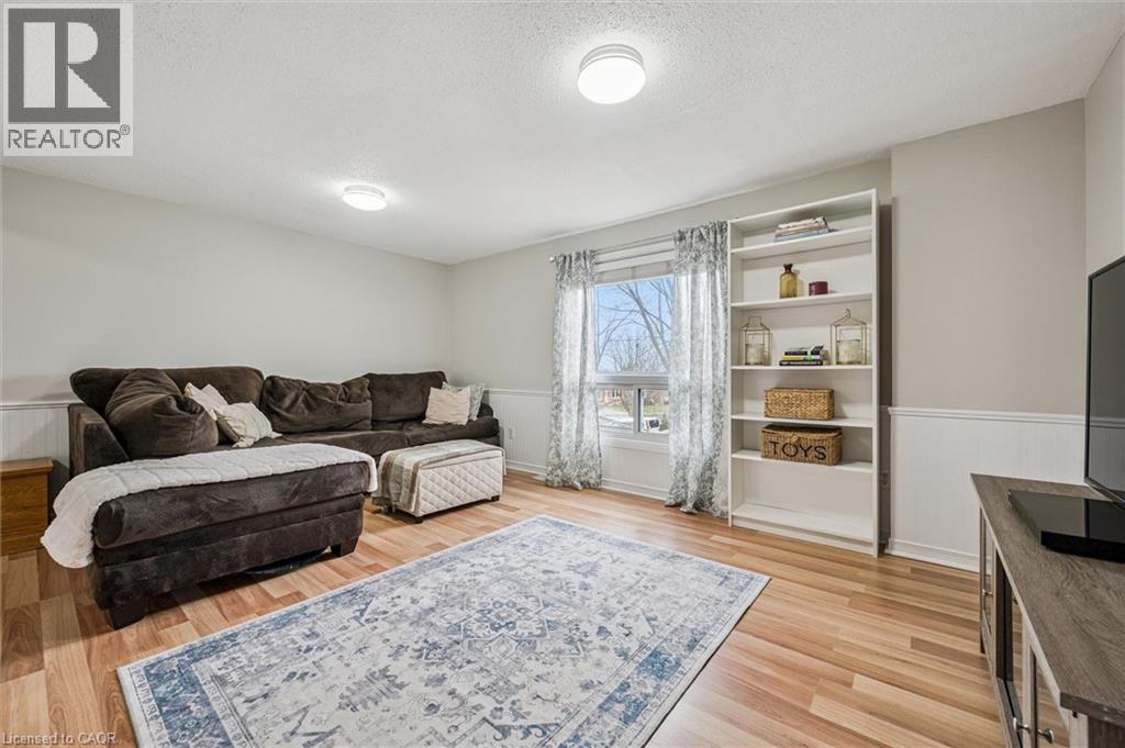 101 Connelly Drive, Kitchener, Ontario  N2N 2T9 - Photo 8 - 40819058