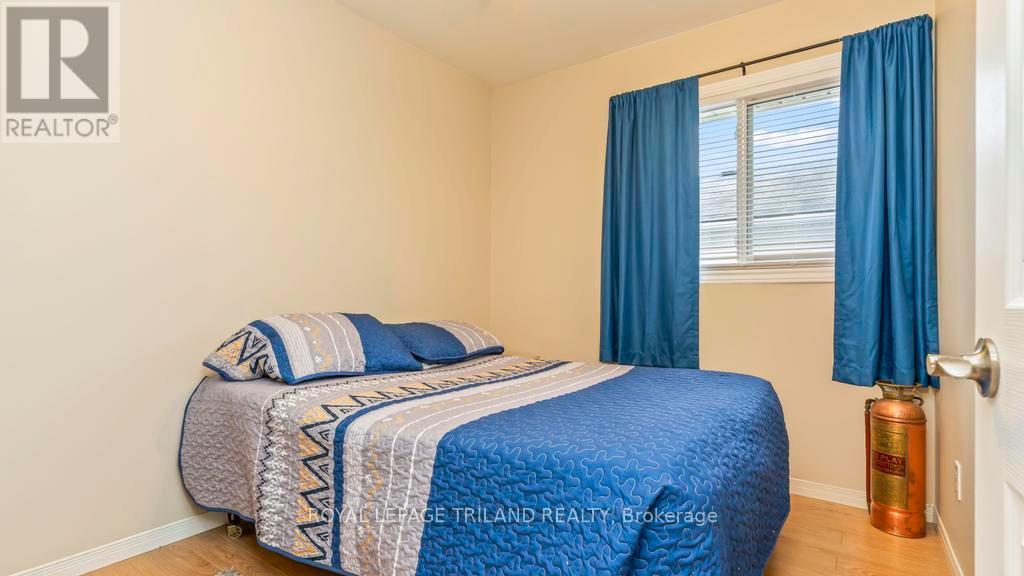 66 Garland Crescent, London East, Ontario  N5V 1N5 - Photo 14 - X12996060