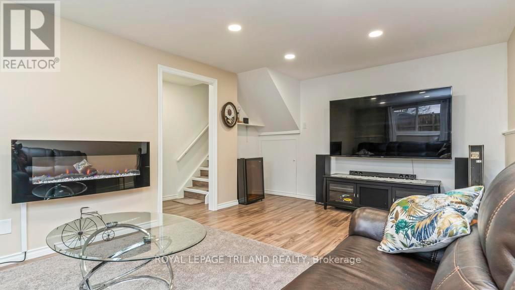 66 Garland Crescent, London East, Ontario  N5V 1N5 - Photo 24 - X12996060