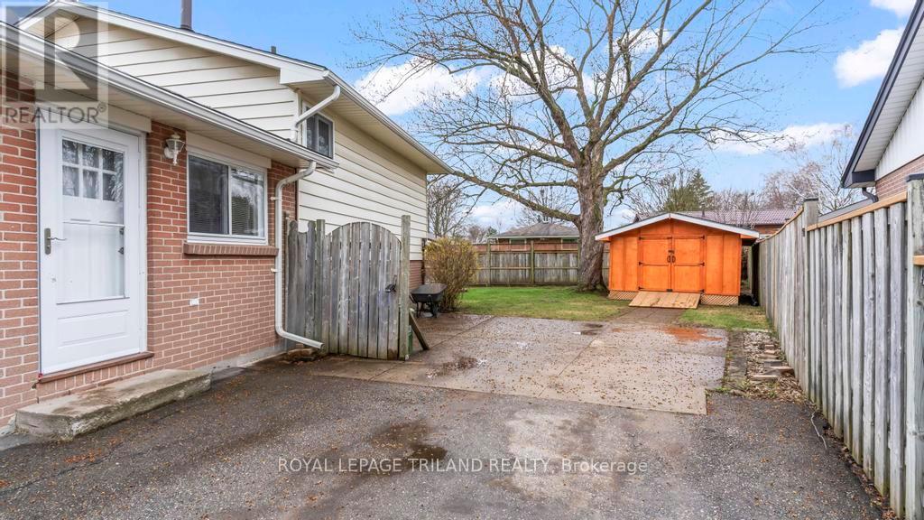 66 Garland Crescent, London East, Ontario  N5V 1N5 - Photo 28 - X12996060