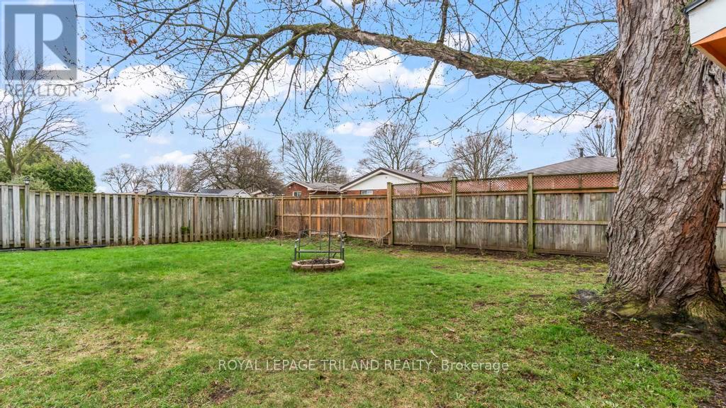 66 Garland Crescent, London East, Ontario  N5V 1N5 - Photo 30 - X12996060