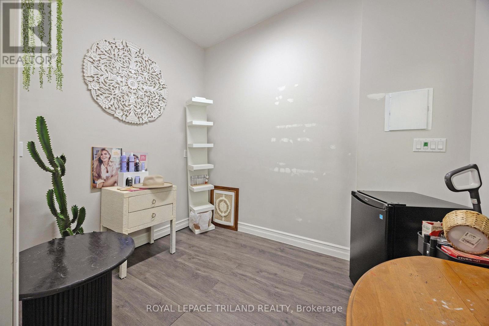 575 Talbot Street, St. Thomas, Ontario  N5P 1C5 - Photo 19 - X12996116