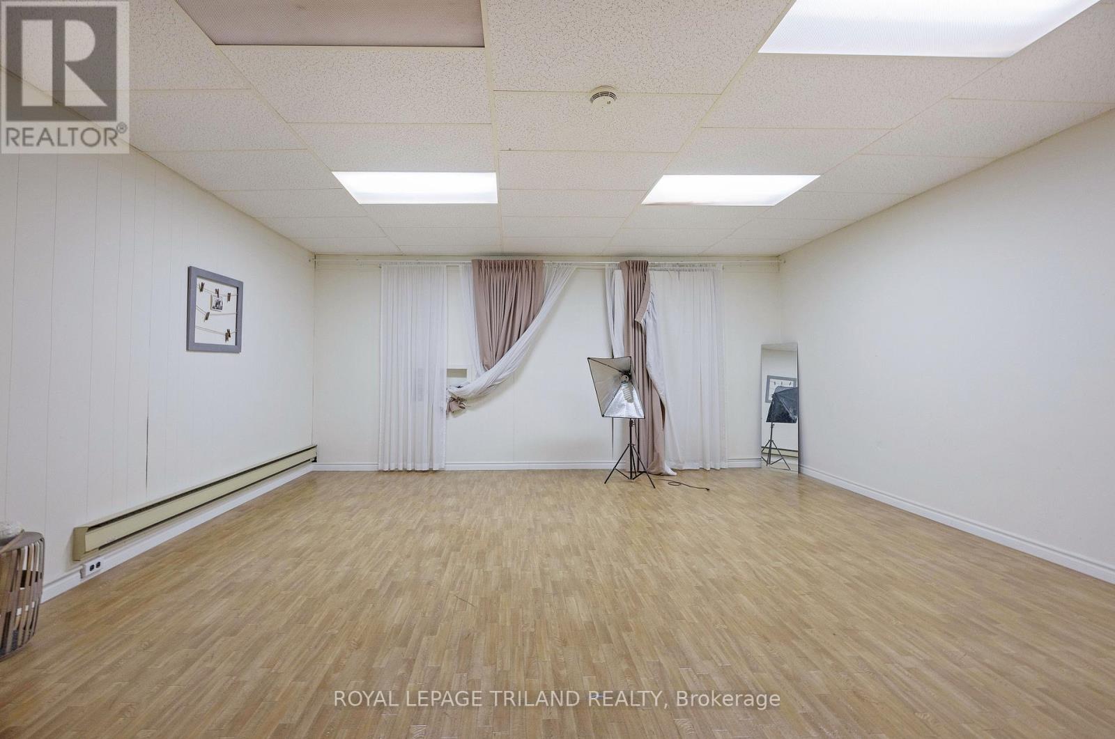 575 Talbot Street, St. Thomas, Ontario  N5P 1C5 - Photo 25 - X12996116