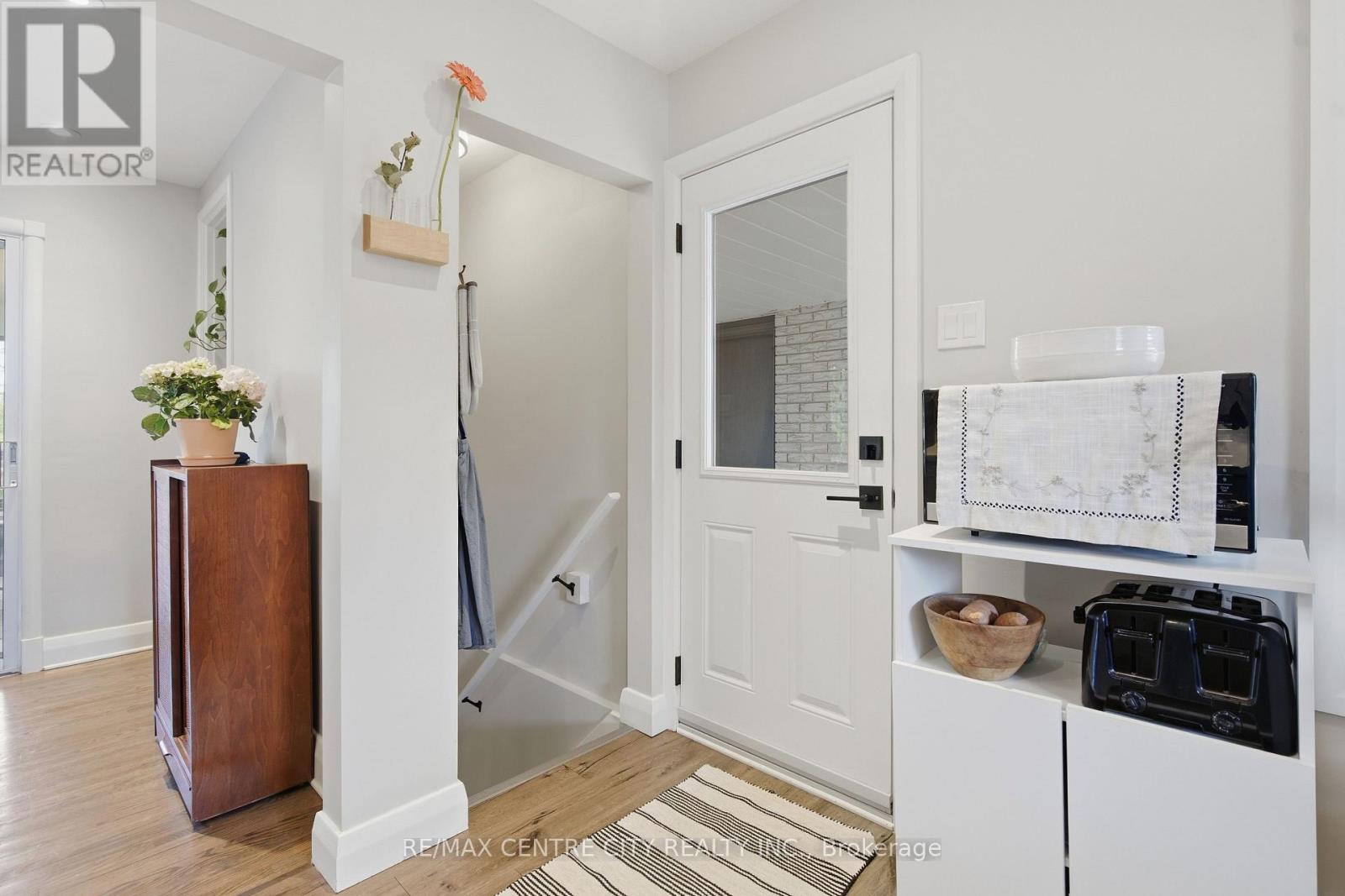 519 East Mile Road, London North, Ontario  N6H 3K7 - Photo 18 - X12996156