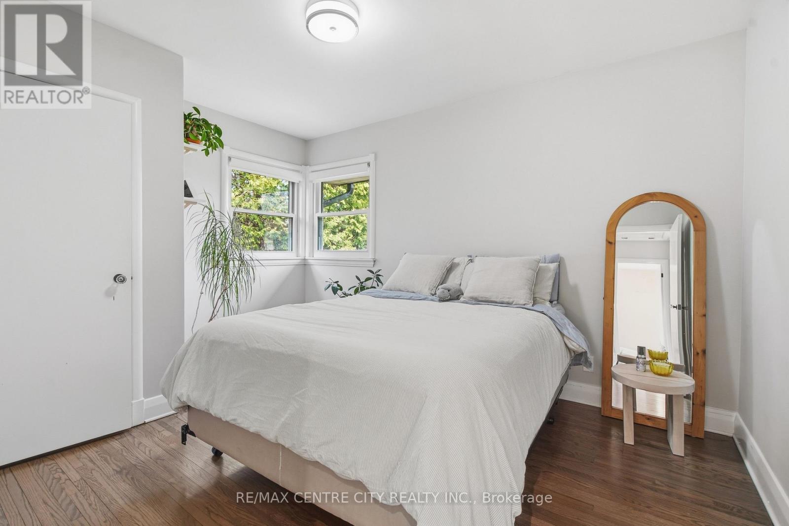 519 East Mile Road, London North, Ontario  N6H 3K7 - Photo 19 - X12996156