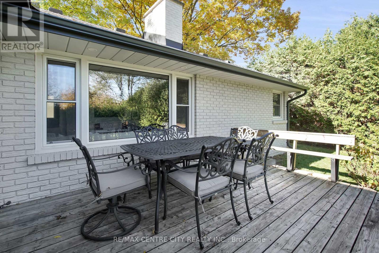 519 East Mile Road, London North, Ontario  N6H 3K7 - Photo 38 - X12996156