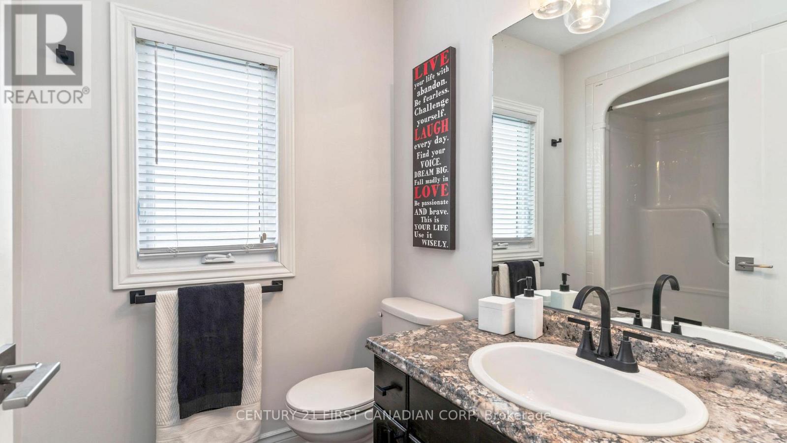 135 Ambleside Drive, London North, Ontario  N6G 4P8 - Photo 30 - X12996298