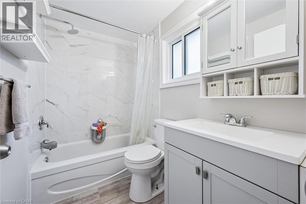 101 Connelly Drive, Kitchener, Ontario  N2N 2T9 - Photo 26 - 40819058