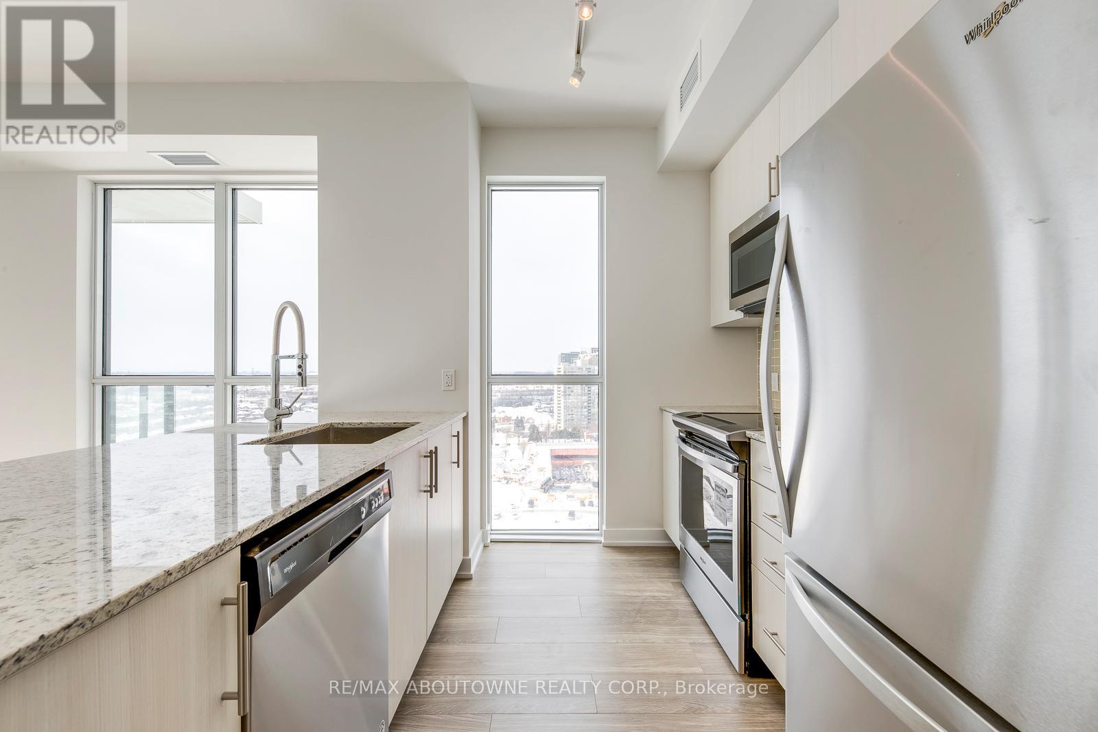 1502 - 4085 Parkside Village Drive, Mississauga, Ontario  L5B 0K8 - Photo 18 - W12995840