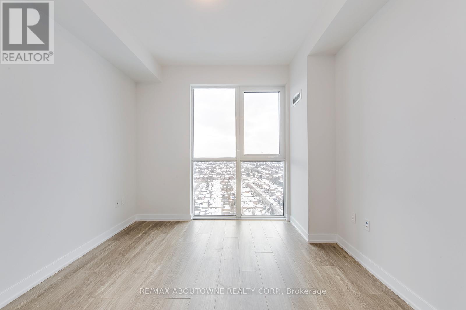 1502 - 4085 Parkside Village Drive, Mississauga, Ontario  L5B 0K8 - Photo 24 - W12995840