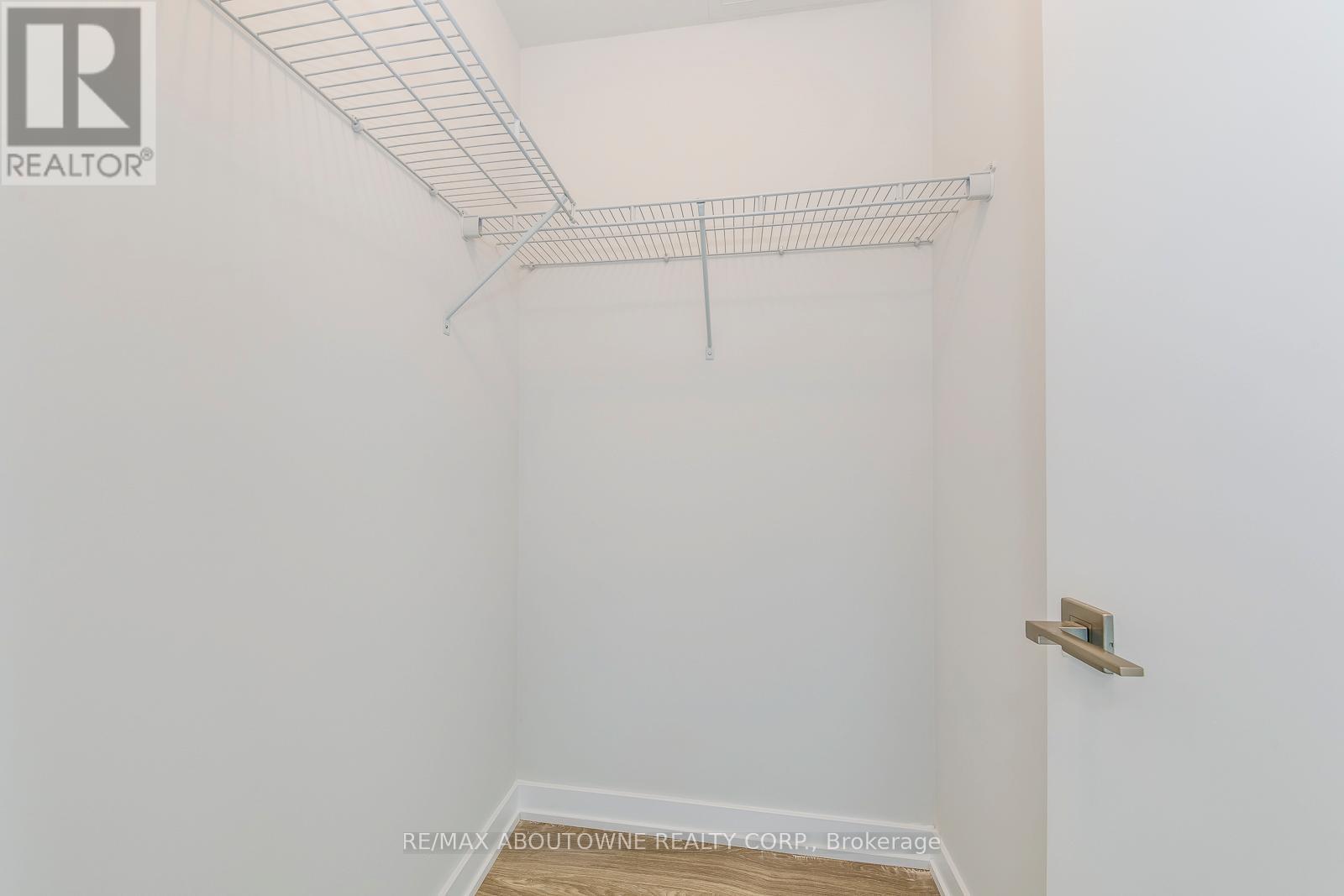 1502 - 4085 Parkside Village Drive, Mississauga, Ontario  L5B 0K8 - Photo 27 - W12995840