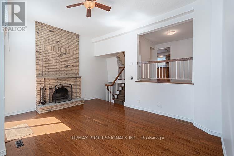 34 - 4230 Fieldgate Drive, Mississauga, Ontario  L4W 2M5 - Photo 6 - W12995852