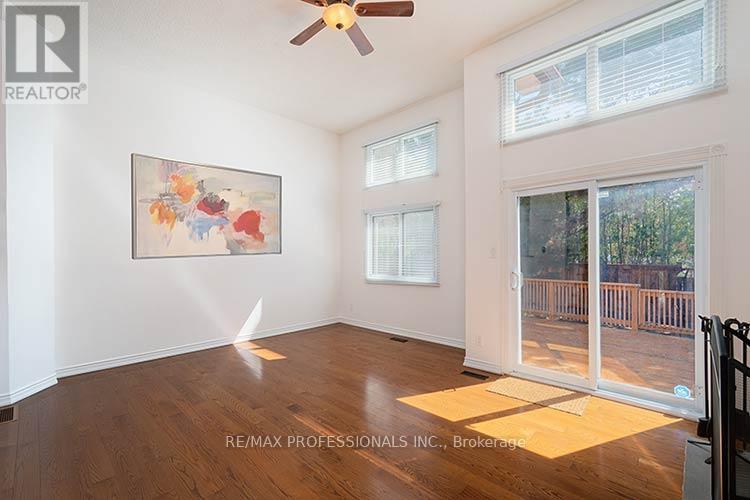 34 - 4230 Fieldgate Drive, Mississauga, Ontario  L4W 2M5 - Photo 7 - W12995852