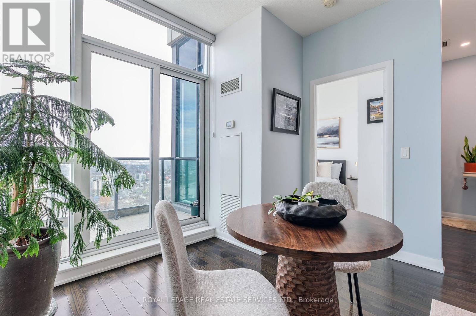 Ph101 - 215 Sherway Gardens Road, Toronto, Ontario  M9C 0A4 - Photo 8 - W12995854