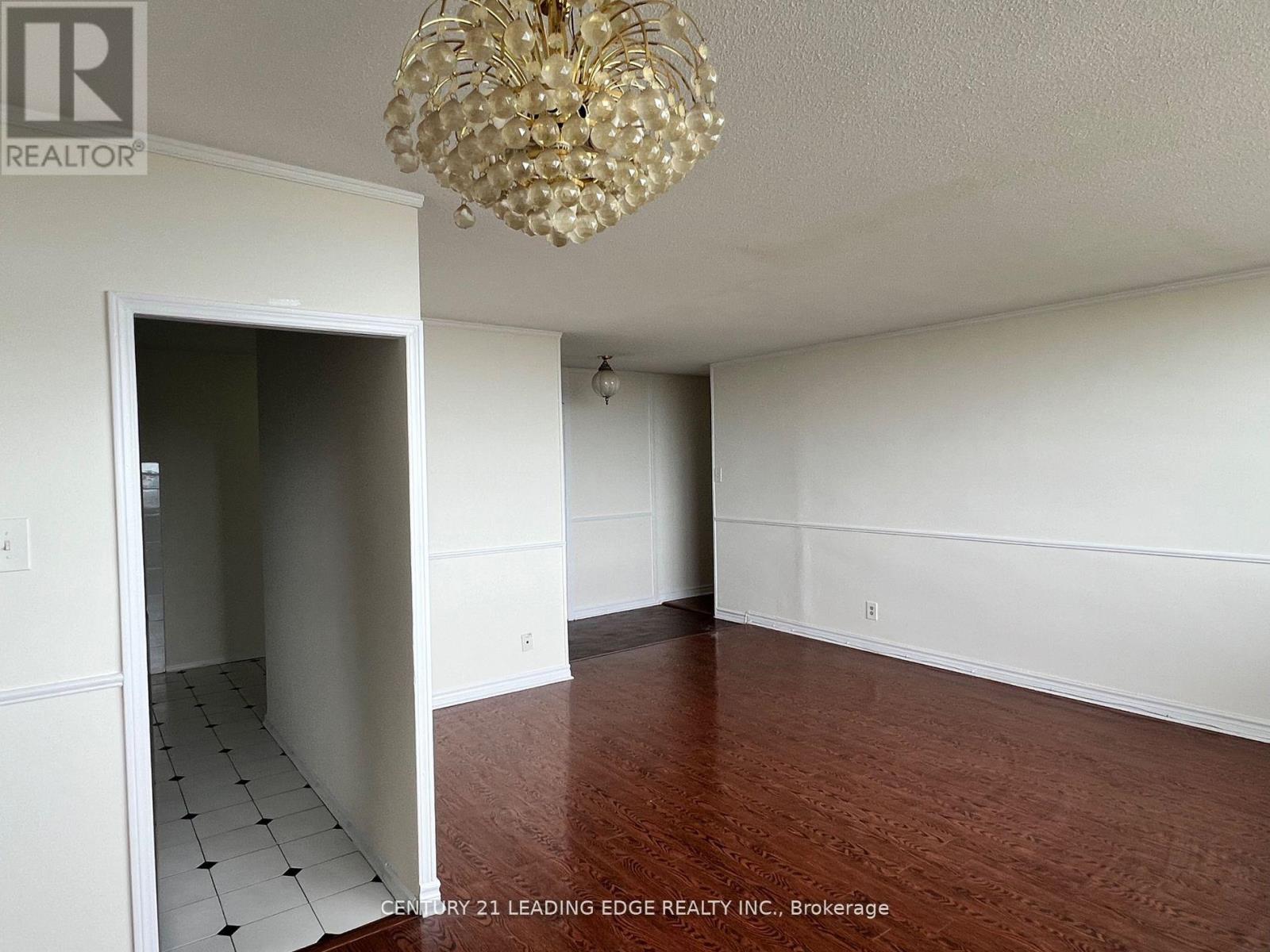 916 - 80 Grandravine Drive, Toronto, Ontario  M3J 1B2 - Photo 10 - W12995924