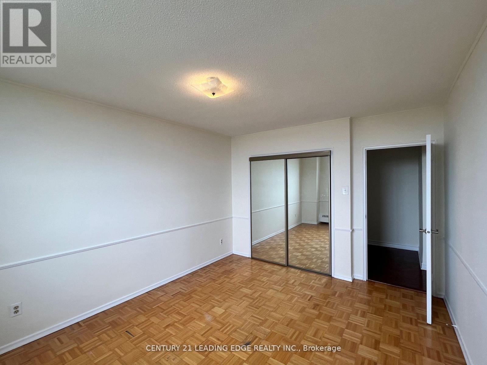 916 - 80 Grandravine Drive, Toronto, Ontario  M3J 1B2 - Photo 15 - W12995924