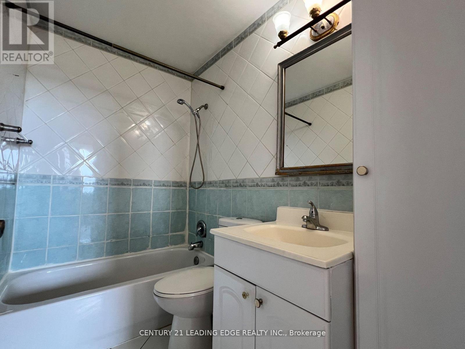 916 - 80 Grandravine Drive, Toronto, Ontario  M3J 1B2 - Photo 16 - W12995924