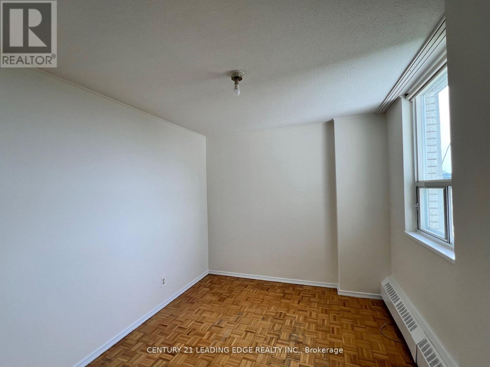 916 - 80 Grandravine Drive, Toronto, Ontario  M3J 1B2 - Photo 19 - W12995924