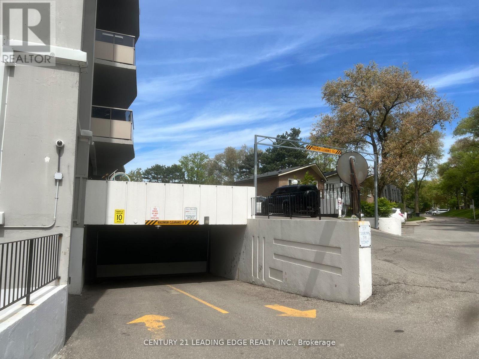 916 - 80 Grandravine Drive, Toronto, Ontario  M3J 1B2 - Photo 23 - W12995924