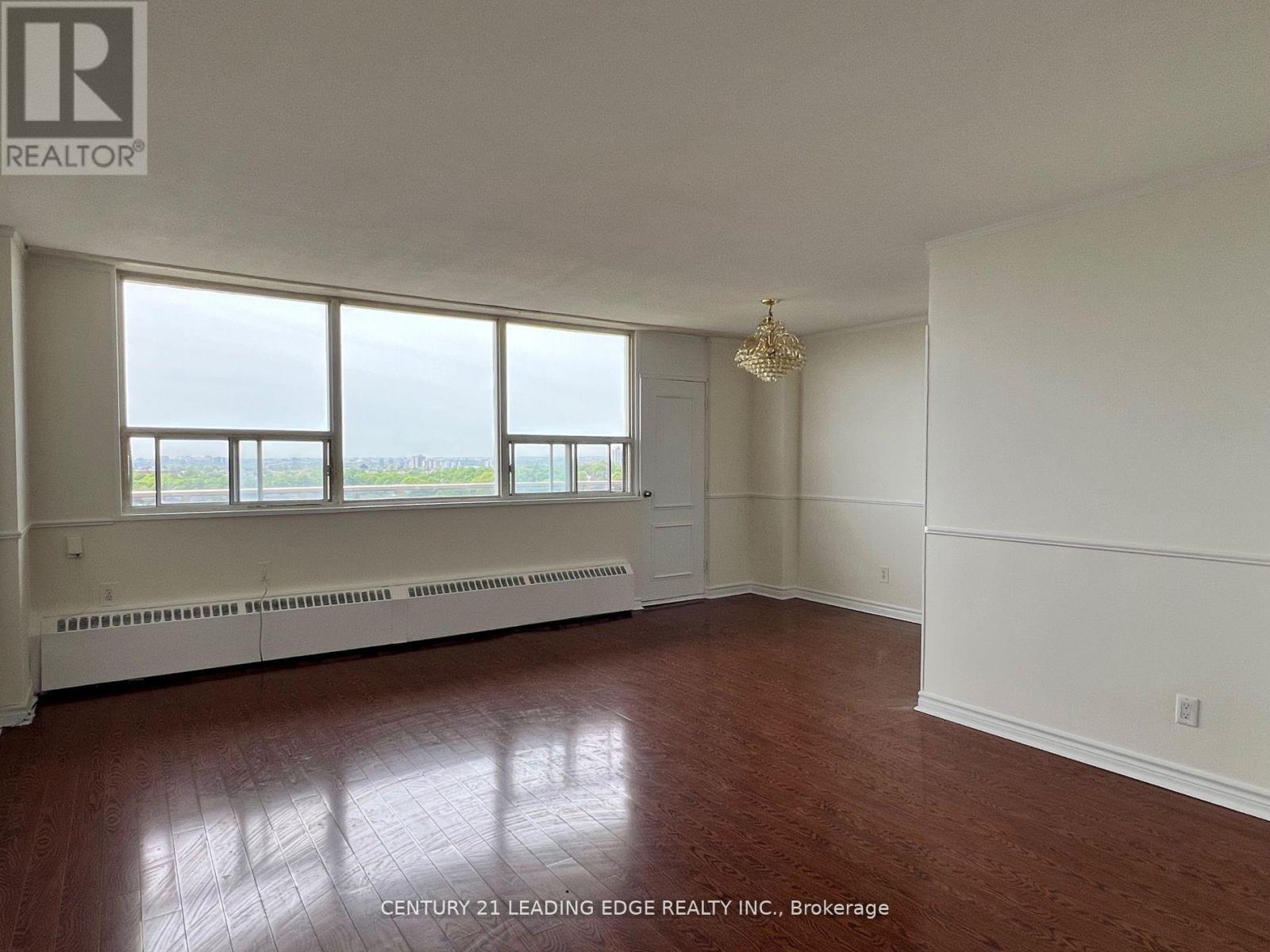 916 - 80 Grandravine Drive, Toronto, Ontario  M3J 1B2 - Photo 7 - W12995924