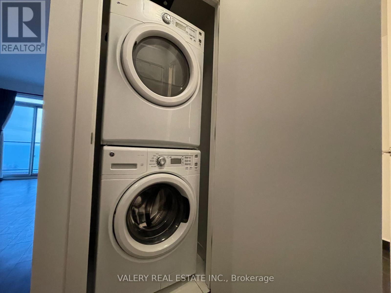 4003 - 2200 Lake Shore Boulevard W, Toronto, Ontario  M8V 1A4 - Photo 11 - W12995942