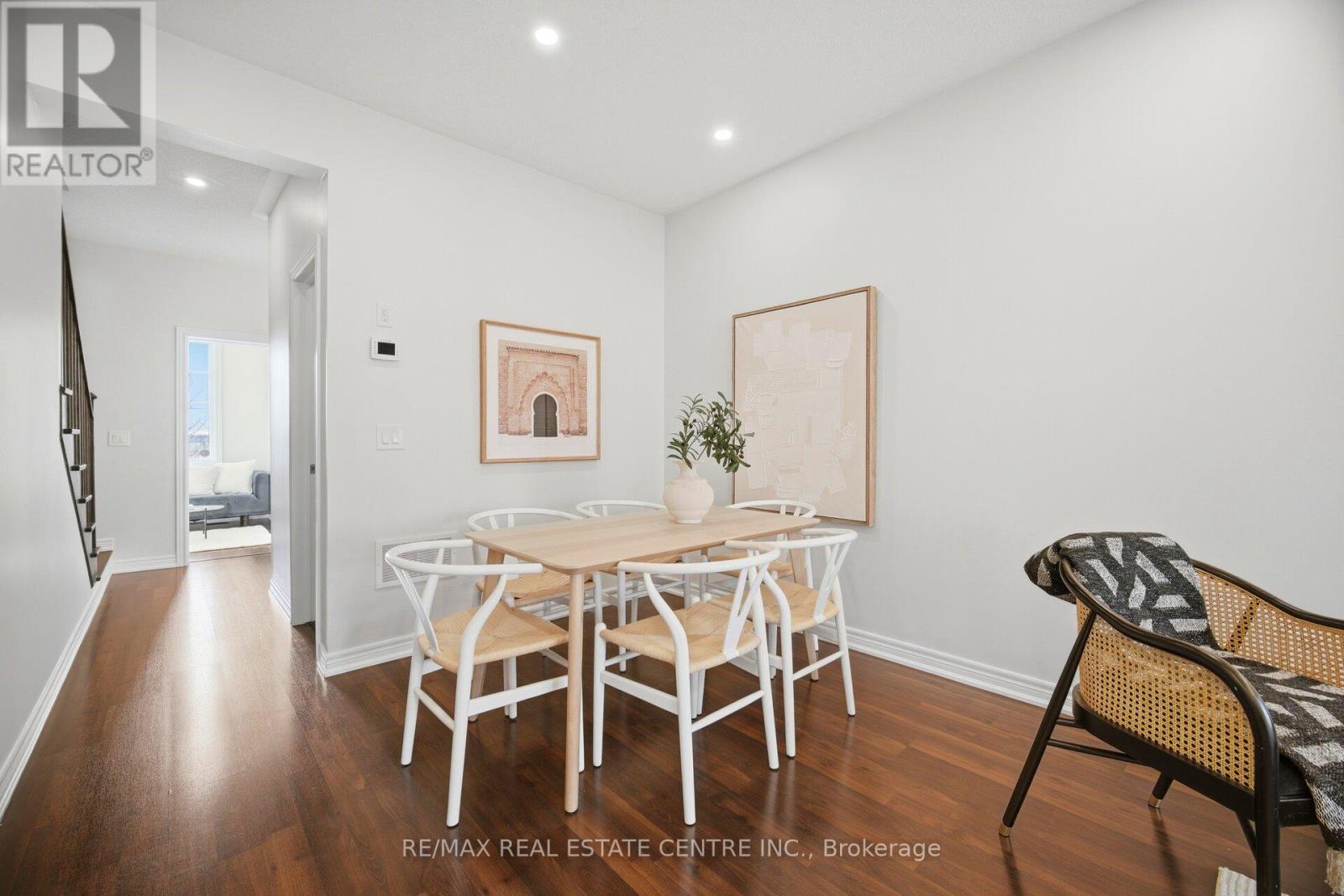 87 Bronson Terrace, Milton, Ontario  L9E 1G9 - Photo 7 - W12995948