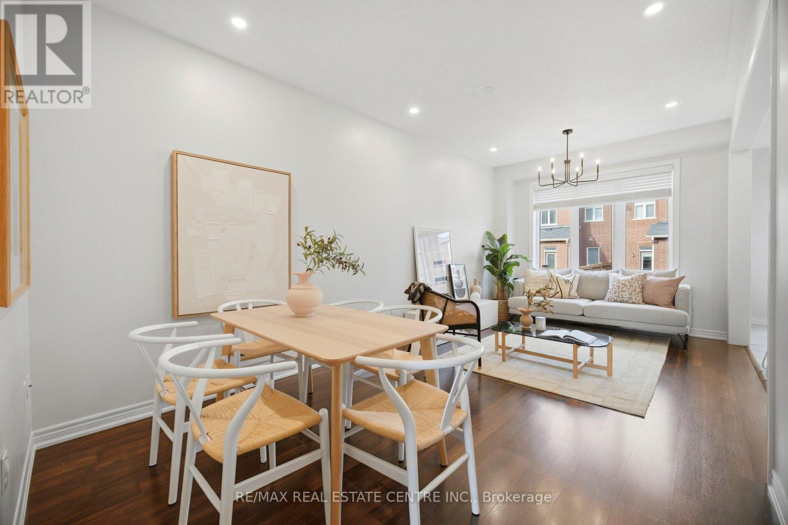 87 Bronson Terrace, Milton, Ontario  L9E 1G9 - Photo 8 - W12995948