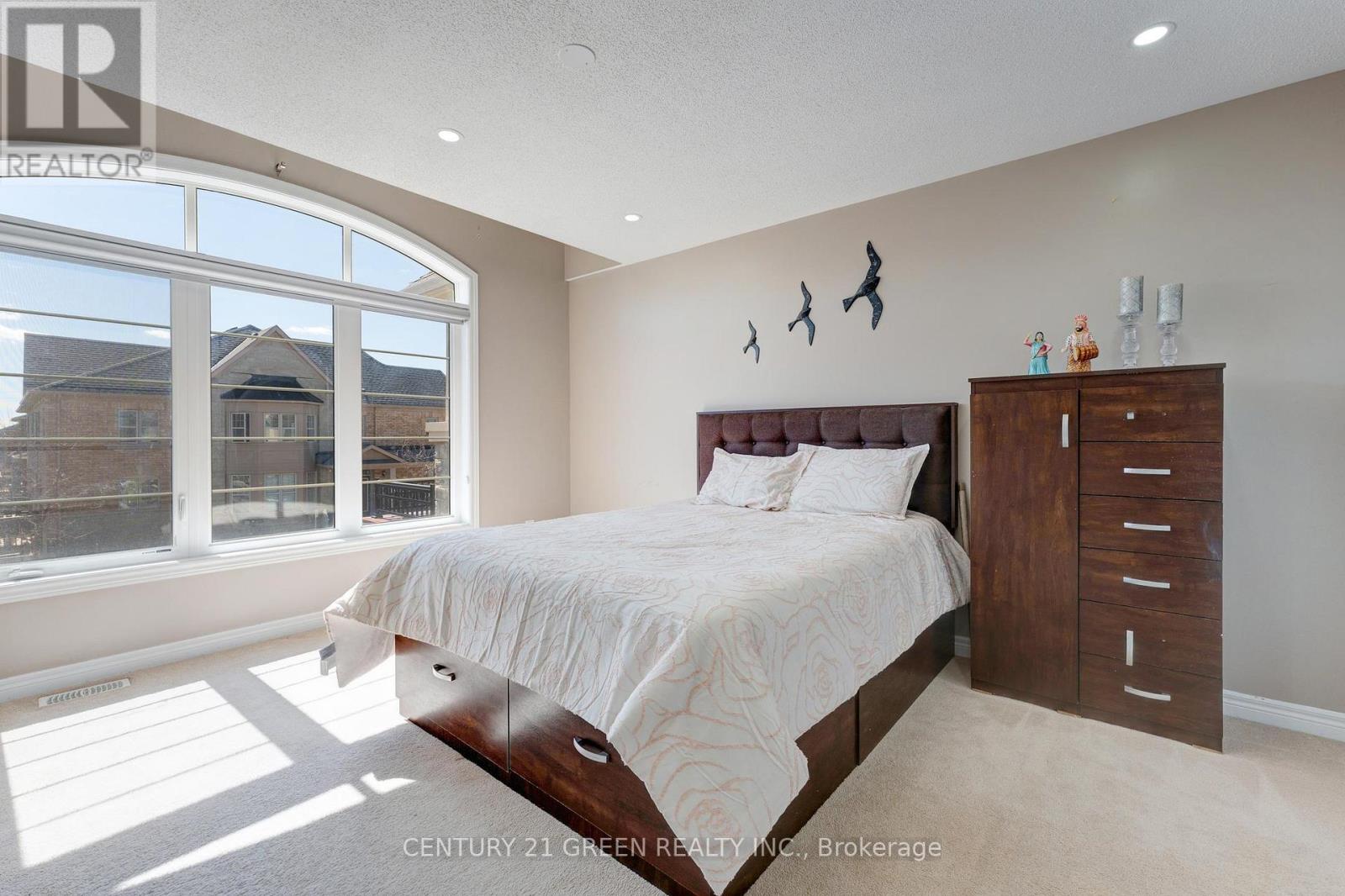 15 Hoxton Road, Brampton (Northwest Brampton), Ontario  L7A 0B6 - Photo 30 - W12995956