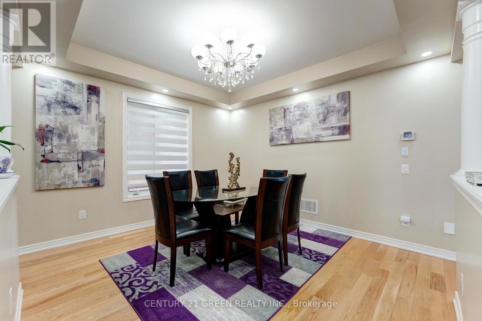 15 Hoxton Road, Brampton (Northwest Brampton), Ontario  L7A 0B6 - Photo 8 - W12995956