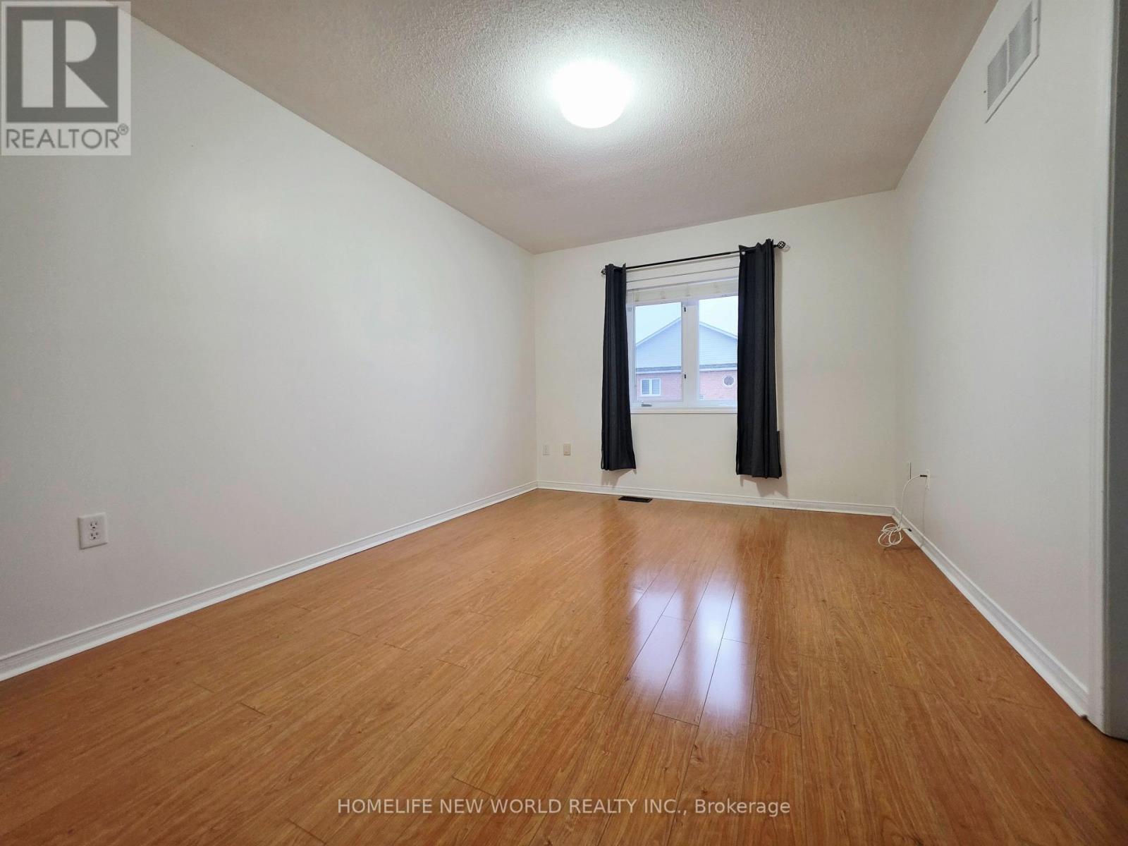 357 Bur Oak Avenue, Markham (Berczy), Ontario  L6C 2V2 - Photo 6 - N12952848