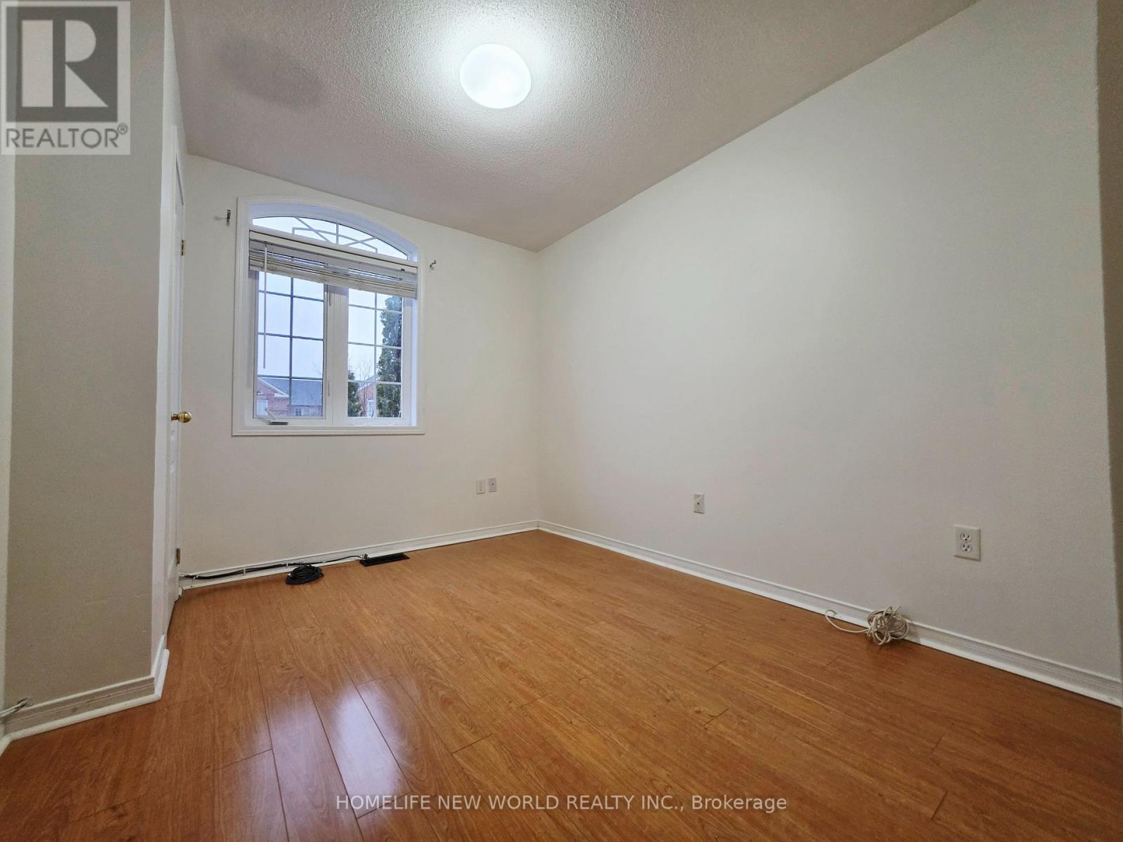 357 Bur Oak Avenue, Markham (Berczy), Ontario  L6C 2V2 - Photo 10 - N12952848