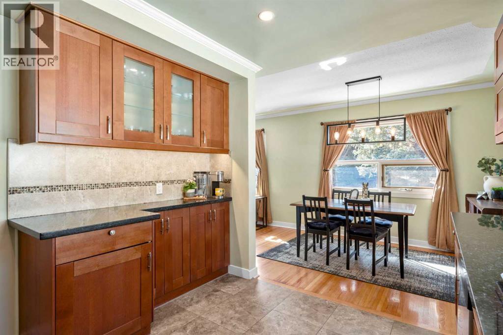 6112 Buckthorn Road Nw, Calgary, Alberta  T2K 2Z1 - Photo 14 - A2295073