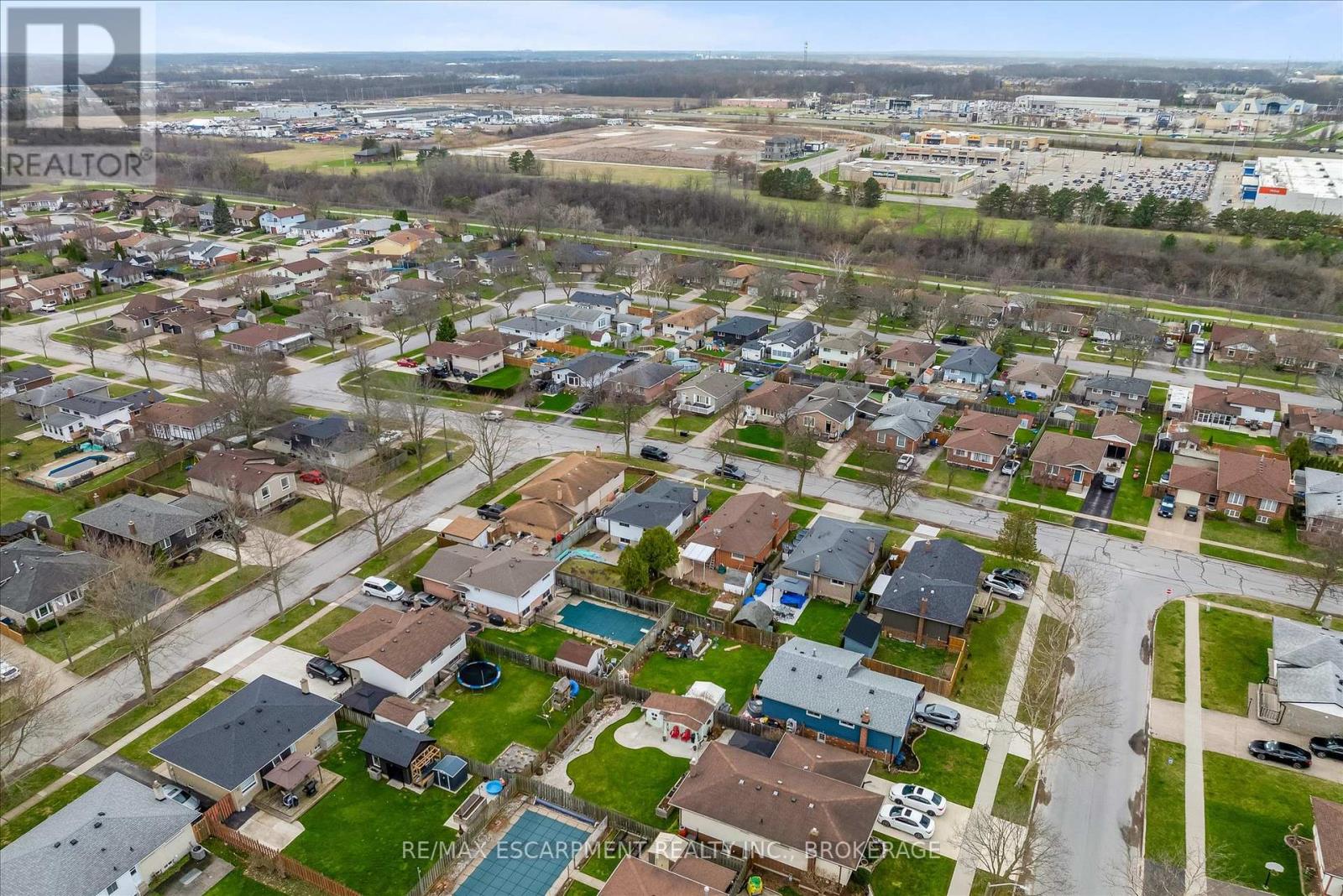 7506 Jubilee Drive, Niagara Falls, Ontario  L2G 7J5 - Photo 31 - X12995546