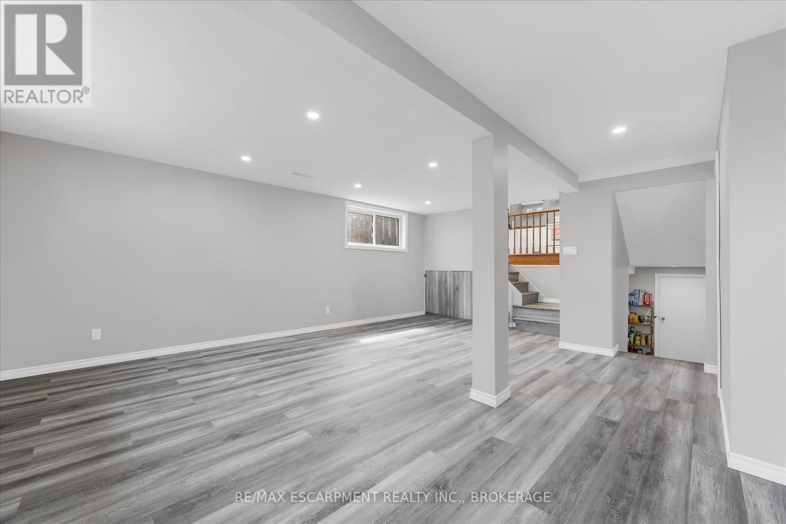 7506 Jubilee Drive, Niagara Falls, Ontario  L2G 7J5 - Photo 23 - X12995546