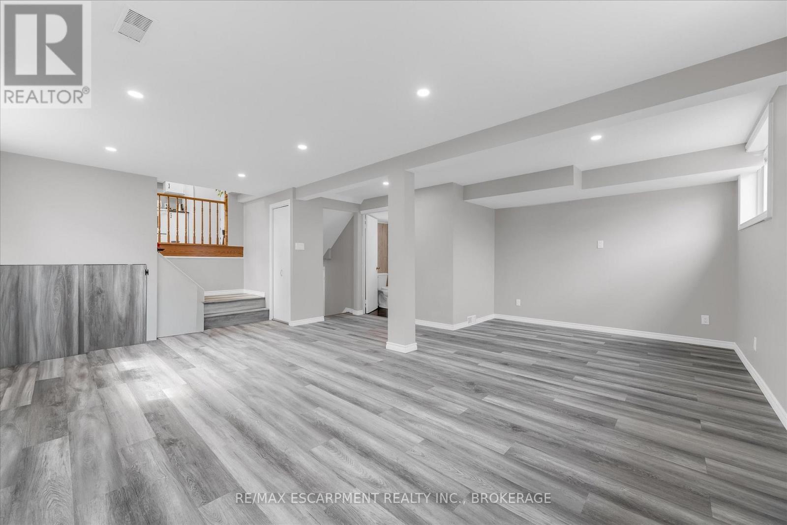 7506 Jubilee Drive, Niagara Falls, Ontario  L2G 7J5 - Photo 22 - X12995546