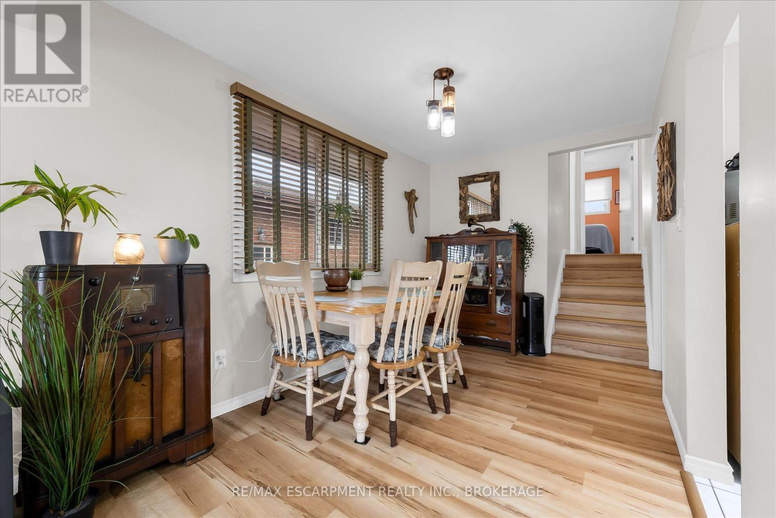 7506 Jubilee Drive, Niagara Falls, Ontario  L2G 7J5 - Photo 7 - X12995546