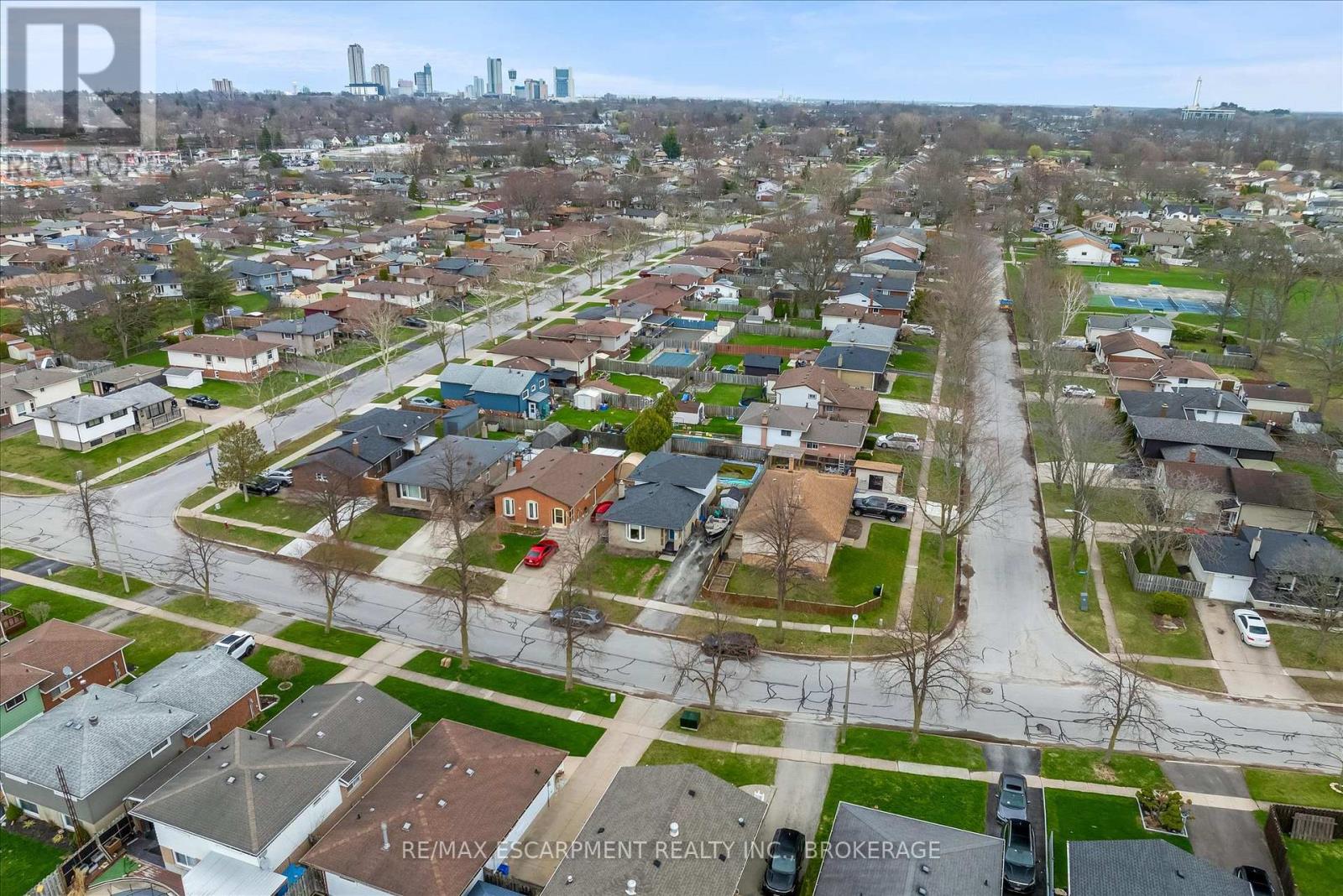 7506 Jubilee Drive, Niagara Falls, Ontario  L2G 7J5 - Photo 33 - X12995546