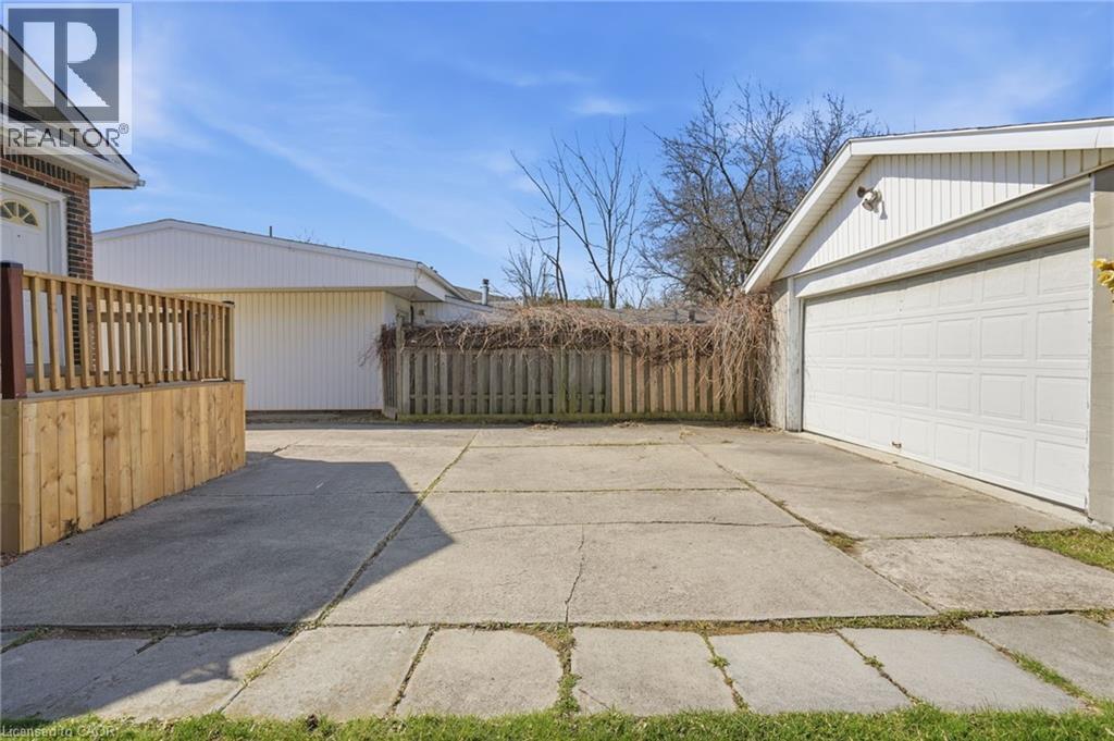 848 Upper Wellington Street, Hamilton, Ontario  L9A 3R9 - Photo 32 - 40820337