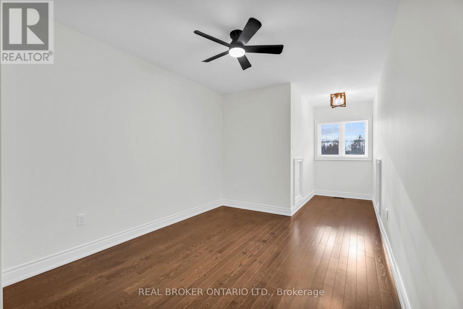 24 Savannah Crescent, Wasaga Beach, Ontario  L9Z 0G3 - Photo 29 - S12909420