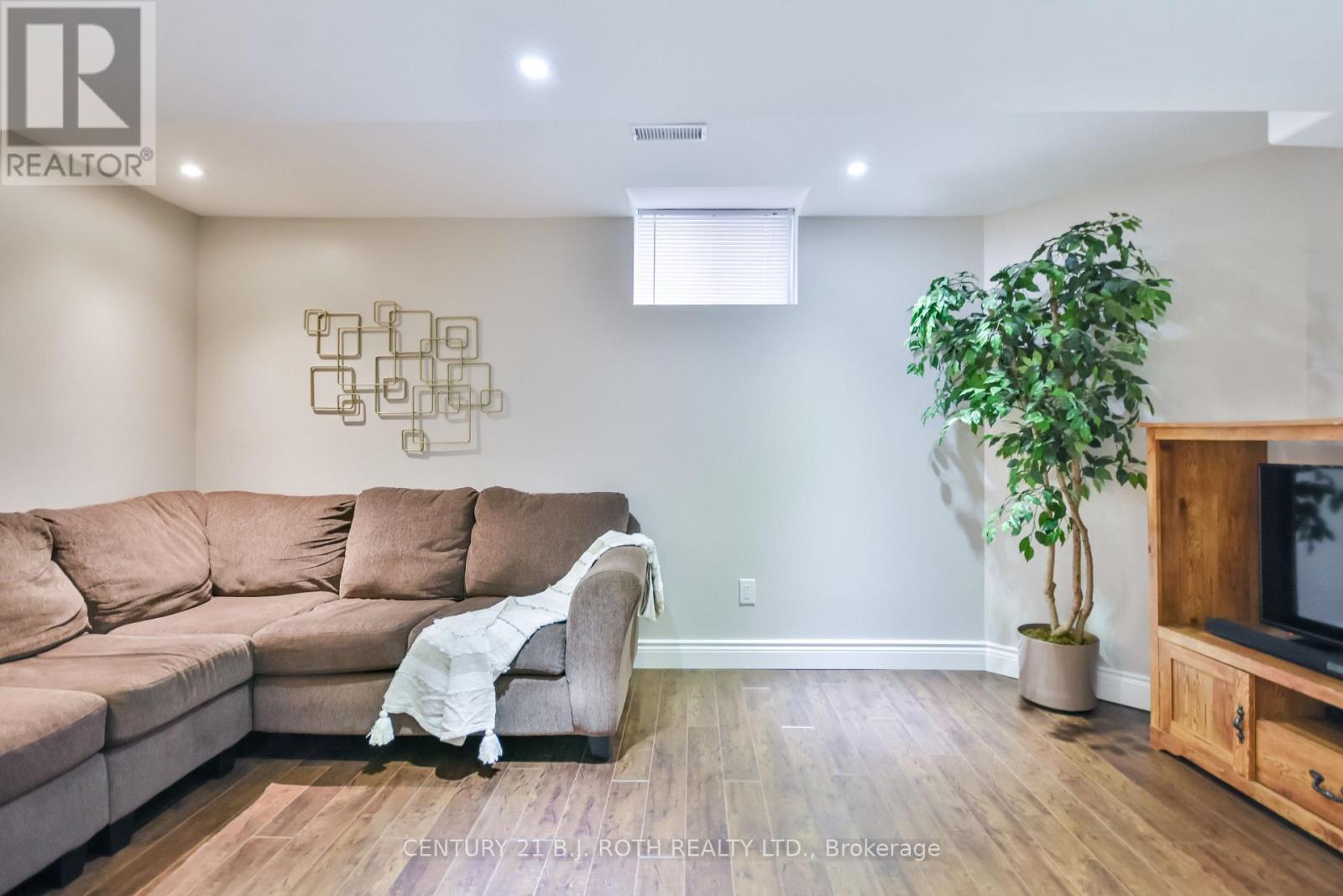 28 Shaina Court, Barrie, Ontario  L4N 9S7 - Photo 35 - S12945374