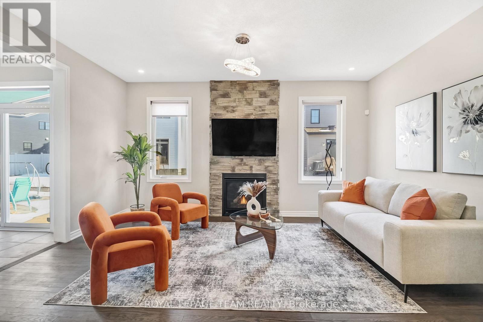 335 Soldats Riendeau Street, Ottawa, Ontario K2J 6H4 - Photo 11 - X12995980