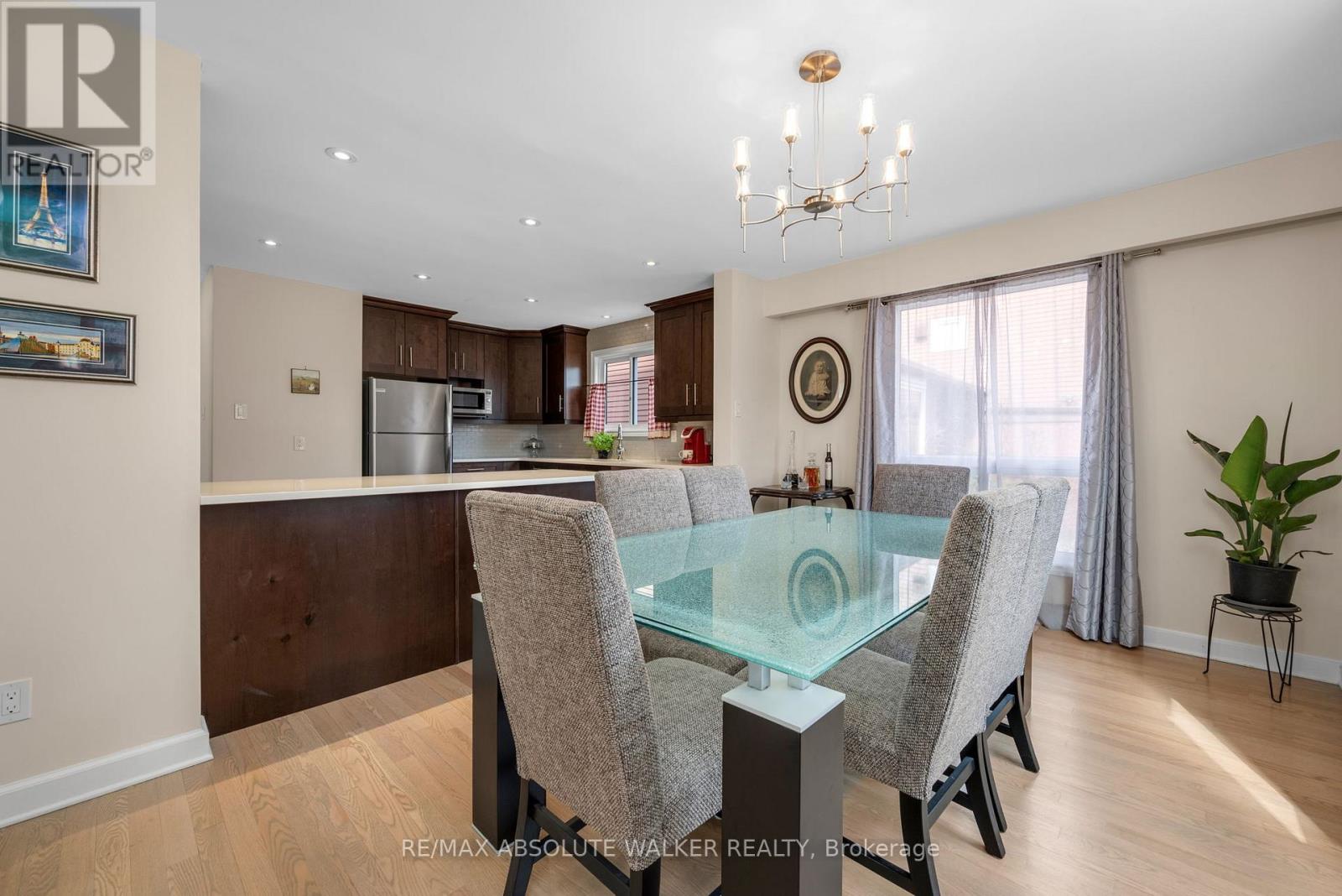 21 Pattermead Crescent, Ottawa, Ontario  K1V 0A1 - Photo 12 - X12996110