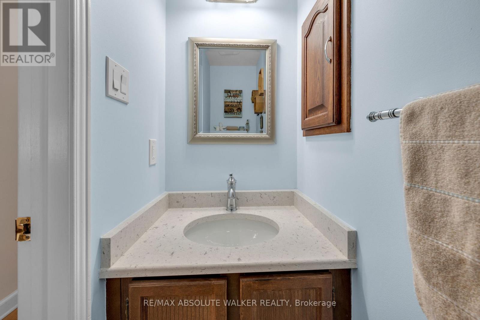 21 Pattermead Crescent, Ottawa, Ontario  K1V 0A1 - Photo 18 - X12996110