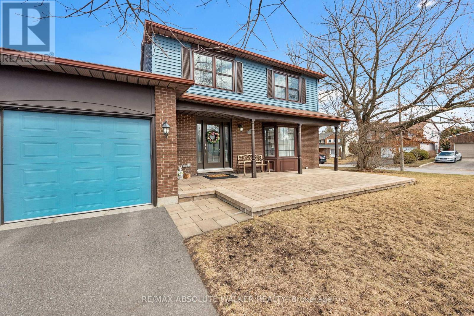21 Pattermead Crescent, Ottawa, Ontario  K1V 0A1 - Photo 2 - X12996110