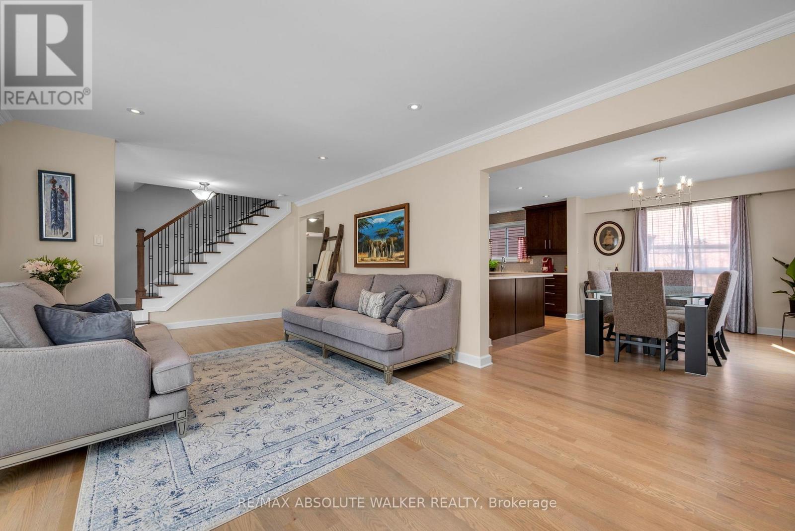 21 Pattermead Crescent, Ottawa, Ontario  K1V 0A1 - Photo 6 - X12996110