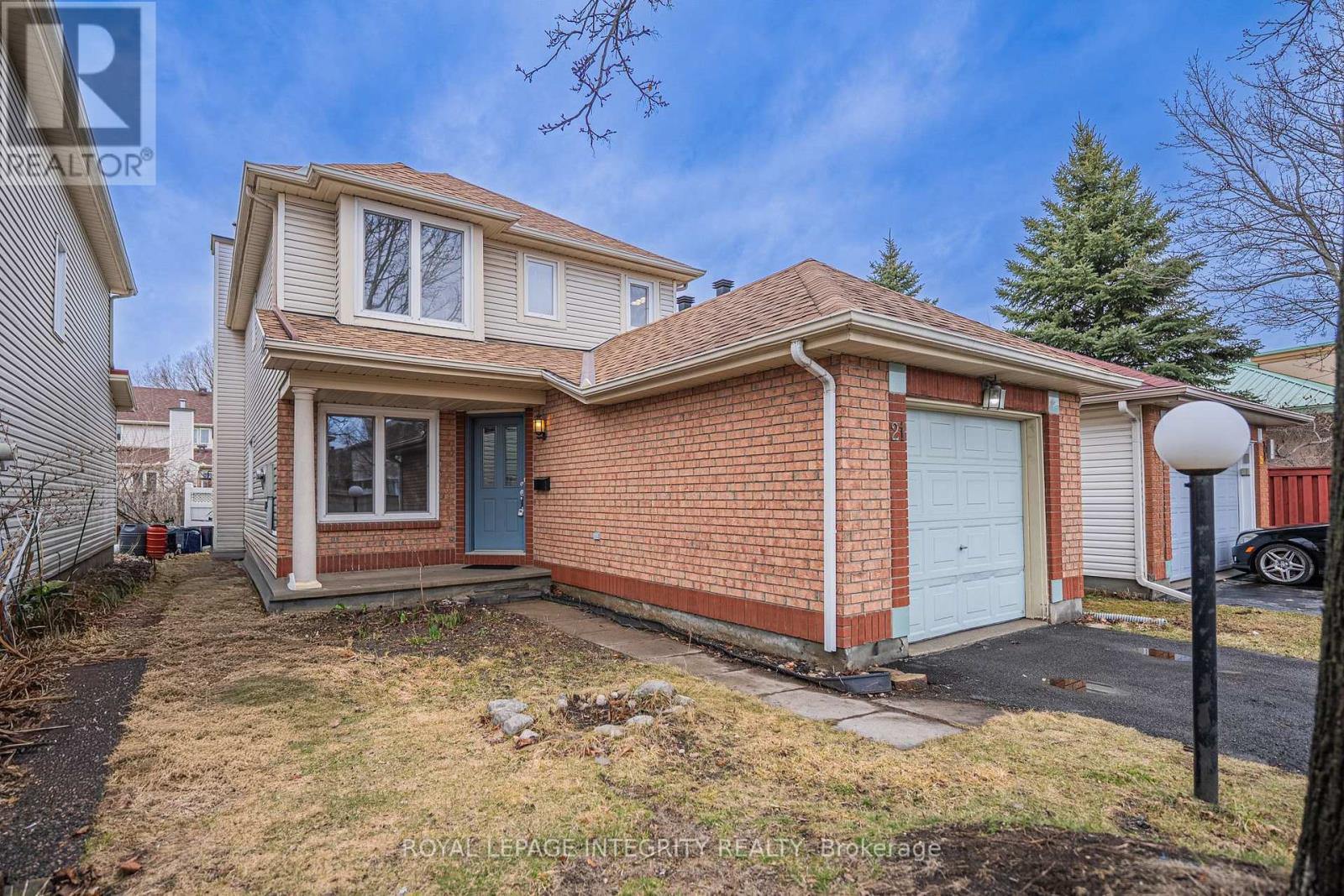 21 Queensbury Drive, Ottawa, Ontario  K2J 4L7 - Photo 2 - X12996166