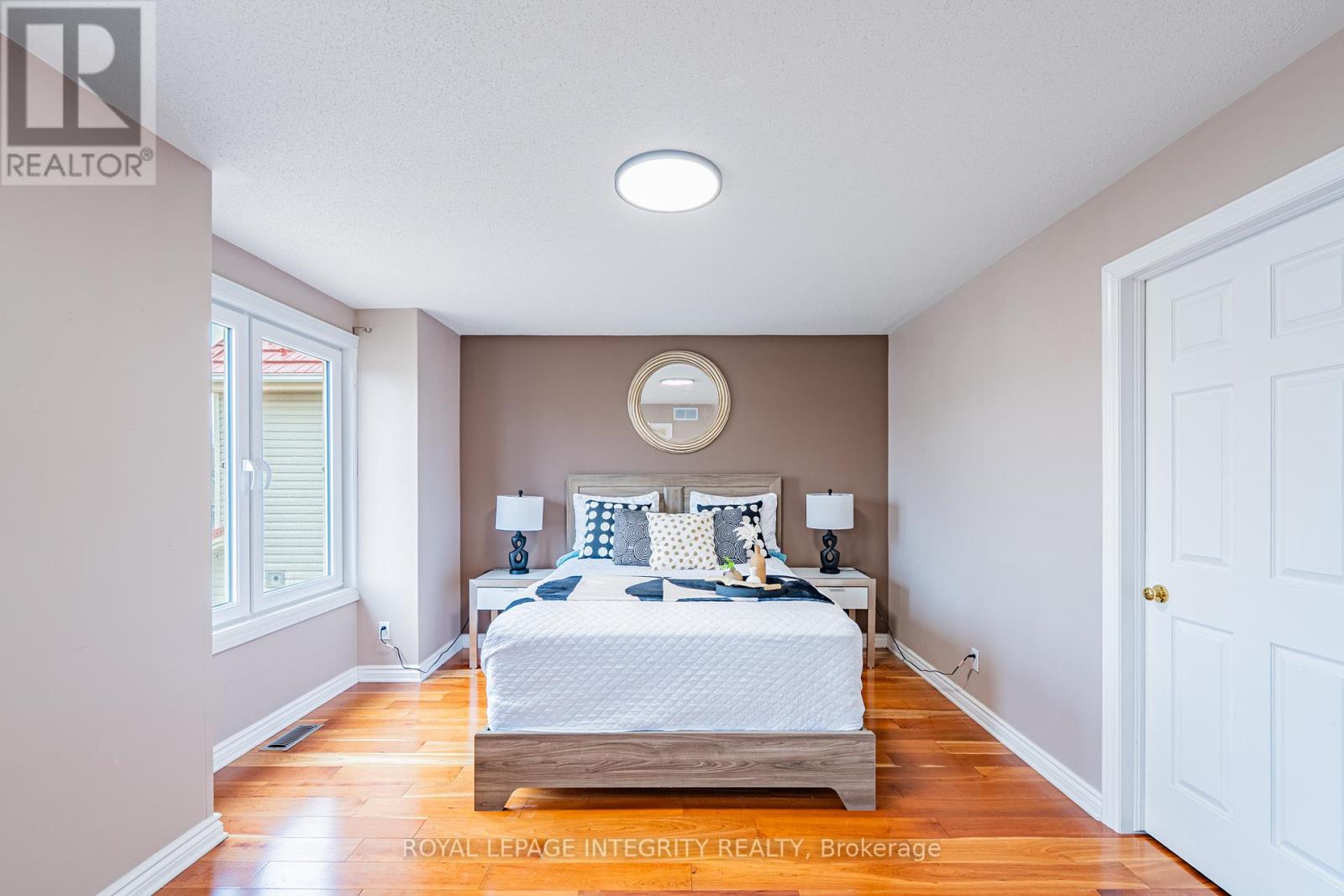 21 Queensbury Drive, Ottawa, Ontario  K2J 4L7 - Photo 20 - X12996166