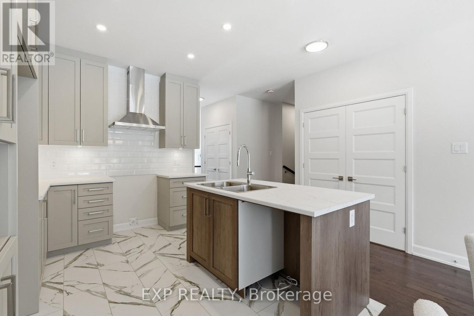 22 Hughes Circle, Casselman, Ontario  K0A 1M0 - Photo 6 - X12996228